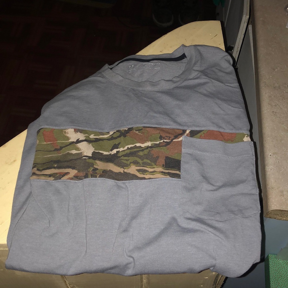 Under Armour t-shirt, 2X